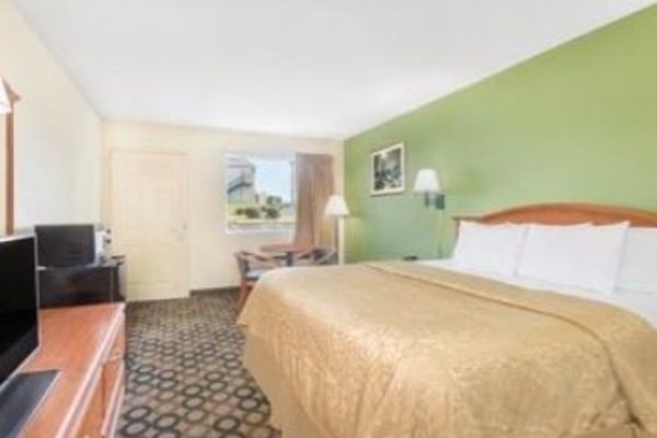 DAYS INN ASHBURN GA (Ashburn)